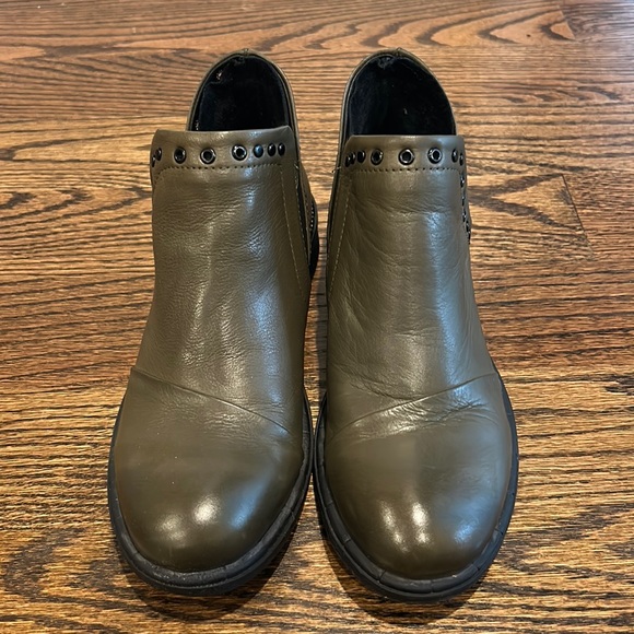 ATTILIO GIUSTI LEOMBRUNI AGL booties in army green. Size 38 - Picture 2 of 7